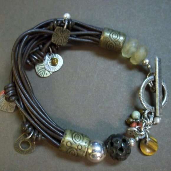 B1889 Retired Silpada Leather Cha-cha Bracelet - Picture 1 of 3